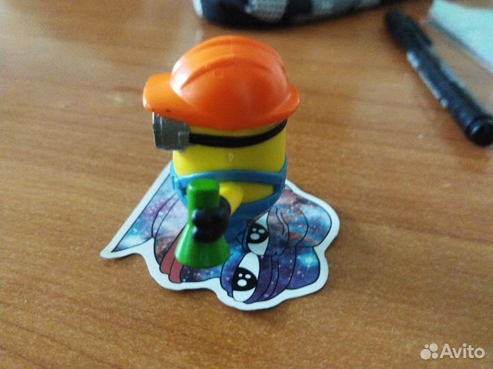 Миньон игрушка
