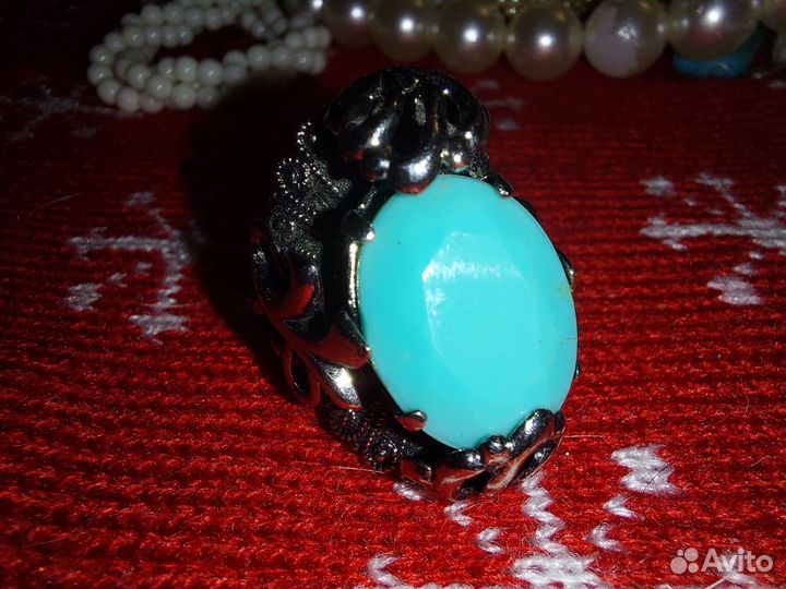 Серебряное кольцо с бирюзой