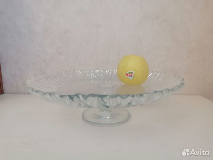 Блюдо для торта на ножке