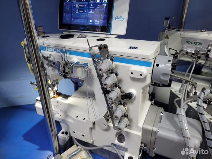 Промышленная швейная машина Jack K10E-UT-01GB