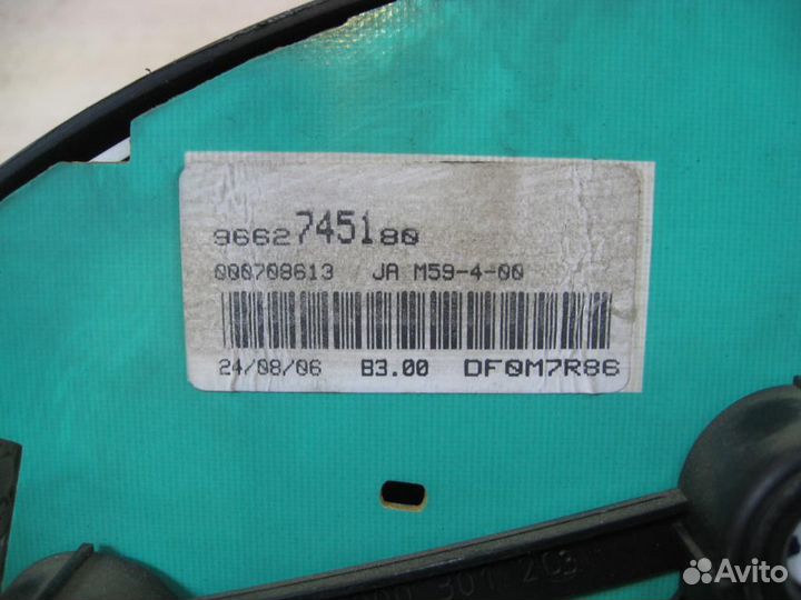 Приборная панель Peugeot Partner 5F 2006