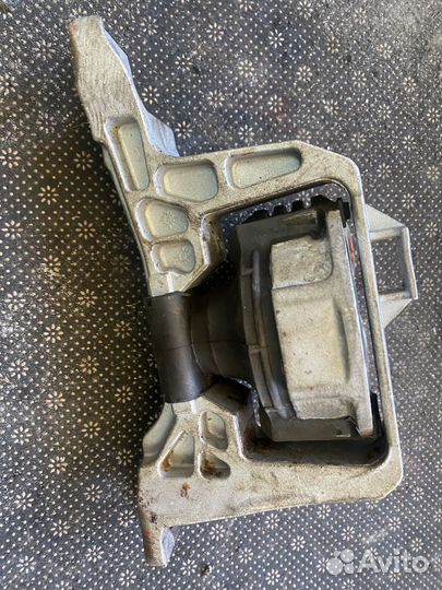 Опора двигателя Ford focus 2 1.8 2.0