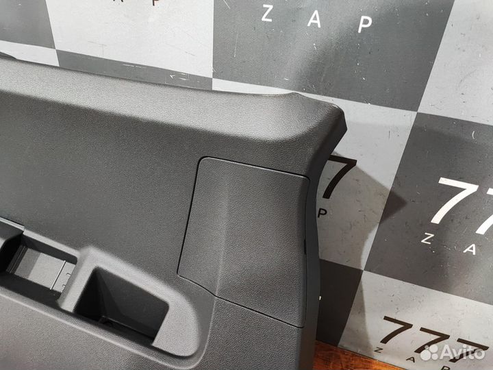 Обшивка крышки багажника Volkswagen Tiguan 2 16-22