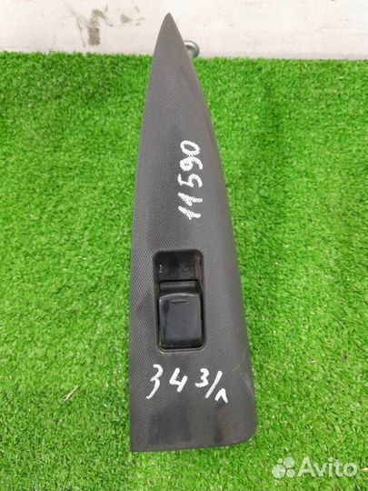 Кнопка стеклоподъемника задняя левая Nissan Note