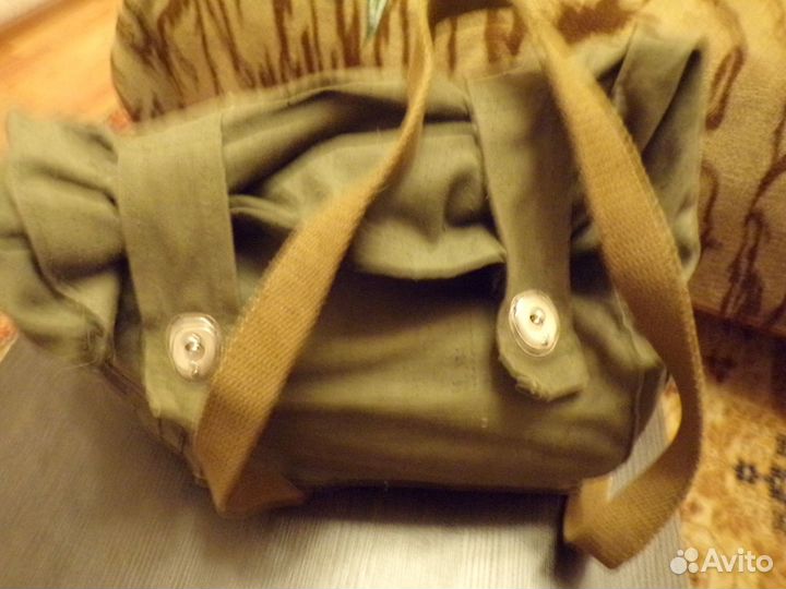 Противогаз Р-2