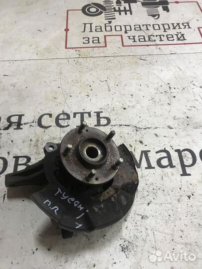 Кулак поворотный передний правый Hyundai Tucson