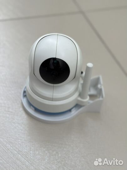 Видеоняня luvion supreme connect