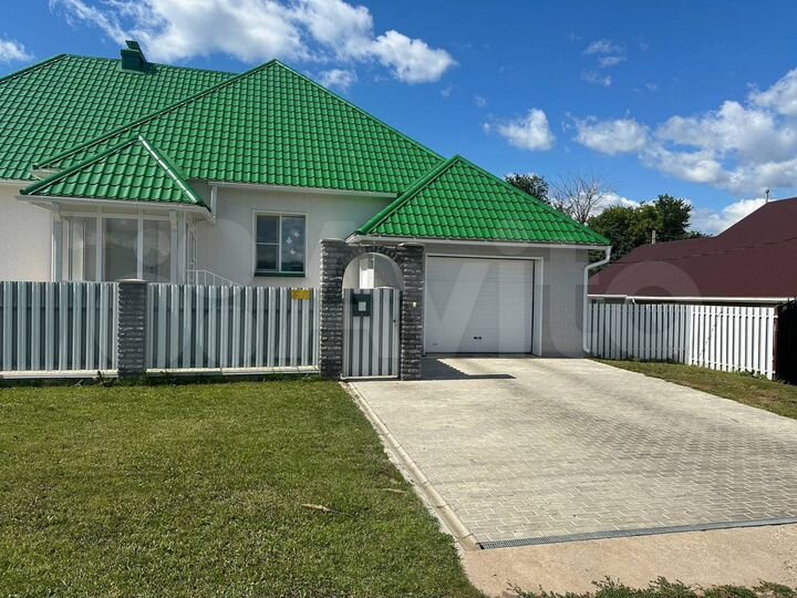 Дом 173 м² на участке 9 сот.