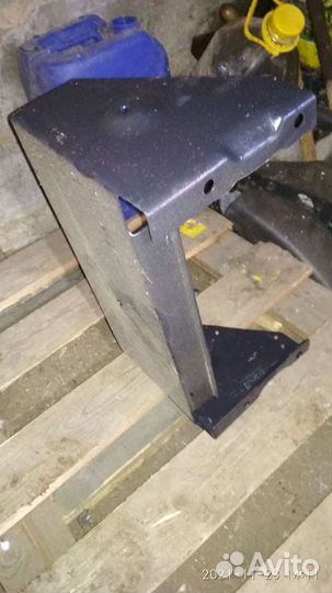 Полка кронштейн под акб