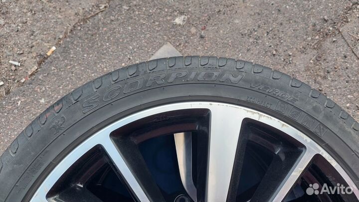 Колёса на Nissan R-19