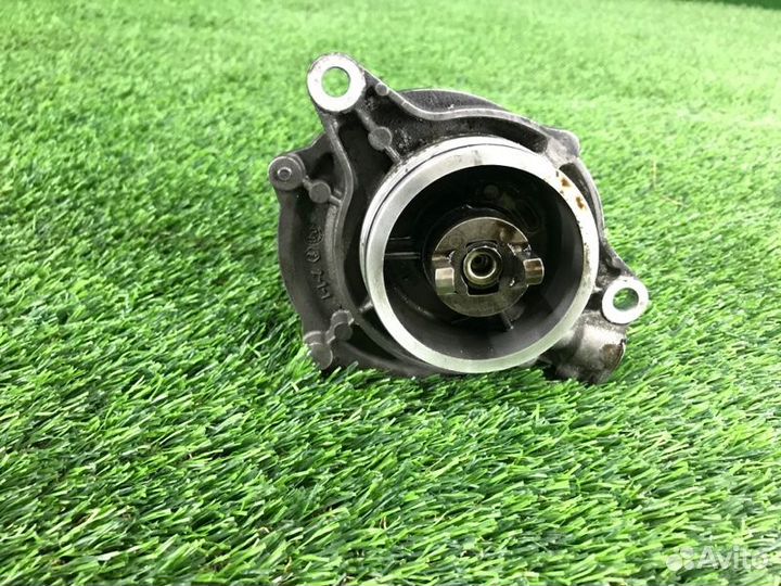 Вакуумный насос Bmw X5 E53 M57D30 2004