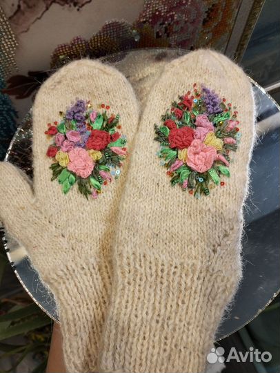 Варежки женские ручная работа