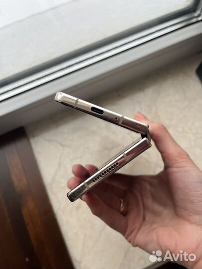 Samsung Galaxy Z Fold4, 12/512 ГБ