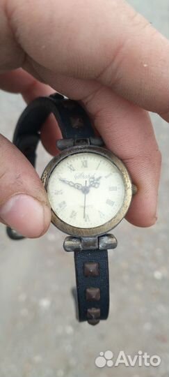 Часы либо французский либо какие-то немецкие