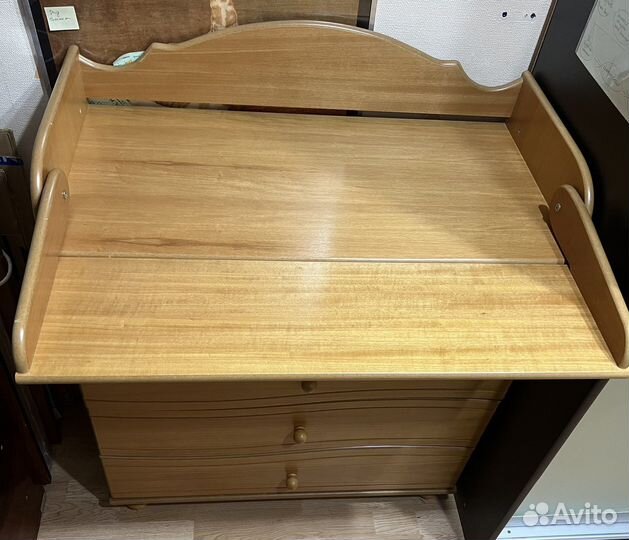 Пеленальный столик комод