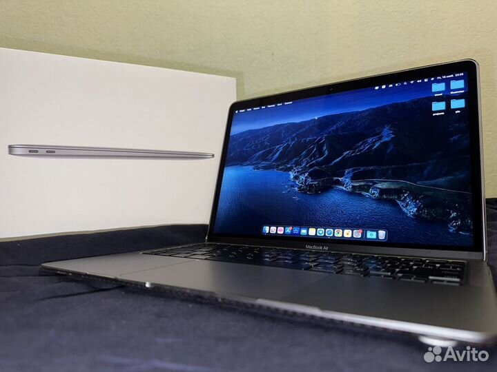 Macbook Air 13 2020 M1 16/256 Gb