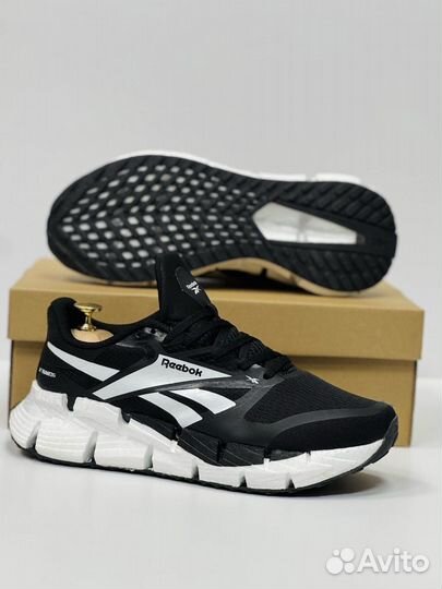 Кроссовки мужские