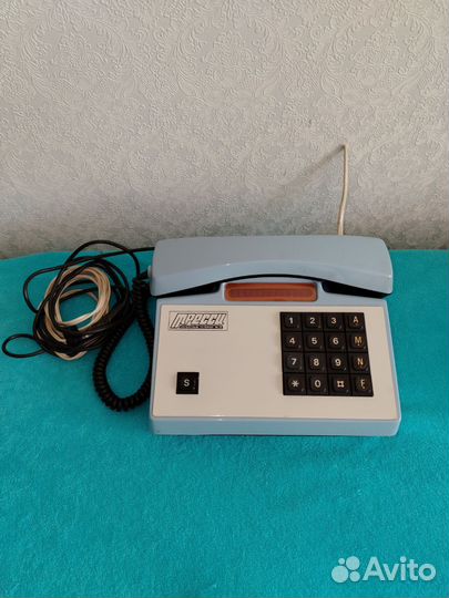 Телефонный аппарат СССР