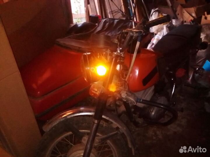 Мотоцикл иж Планета 5