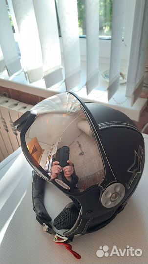 Шлем горнолыжный