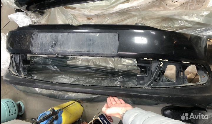 Бампер передний VW Polo оригинал б/у