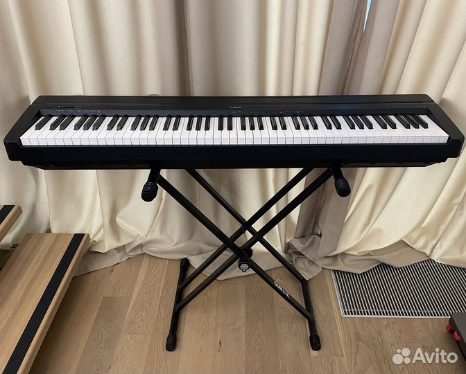 Синтезатор Yamaha P-45B Цифровое фортепиано