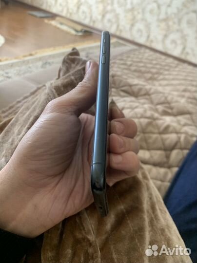 iPhone 11 Pro Max, 64 ГБ
