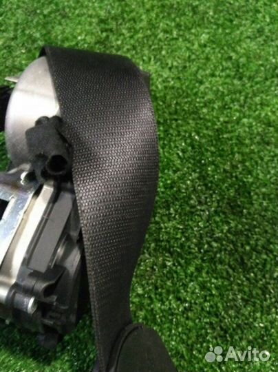 Ремень безопасности передний левый Mercedes-Benz