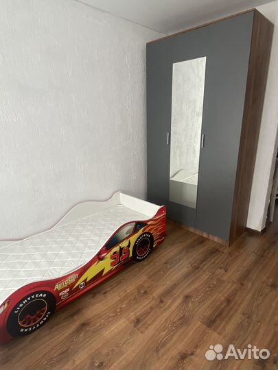 Кровать-машинка с матрасом