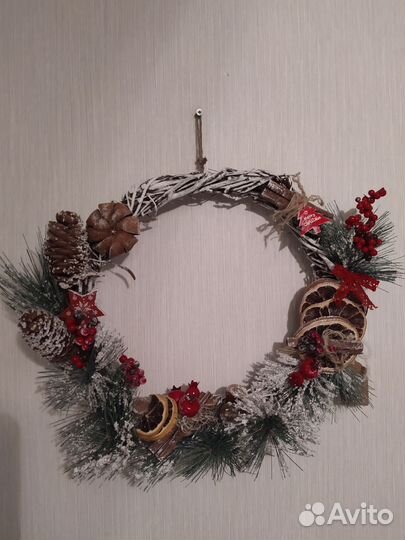 Новогодний венок ручной работы, 29см диаметр