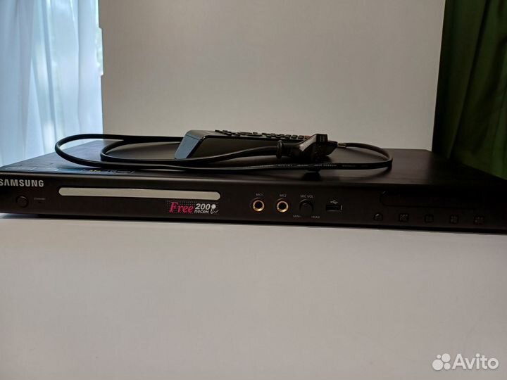DVD плеер и видеоплеер samsung