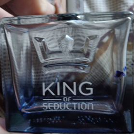 Продам духи половина King of Seduction мужские