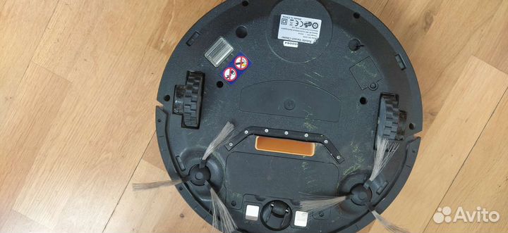 Робот пылесос