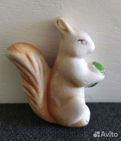 Бисквитный фарфор белочка