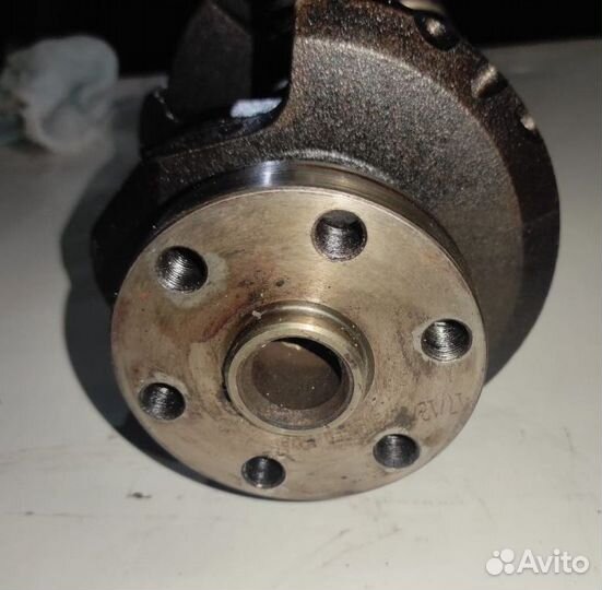 Коленвал Ford Mondeo 1.8 2.0 16v