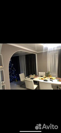 Кухонный стол