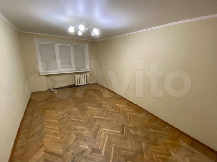 2-к. квартира, 44 м², 2/5 эт.