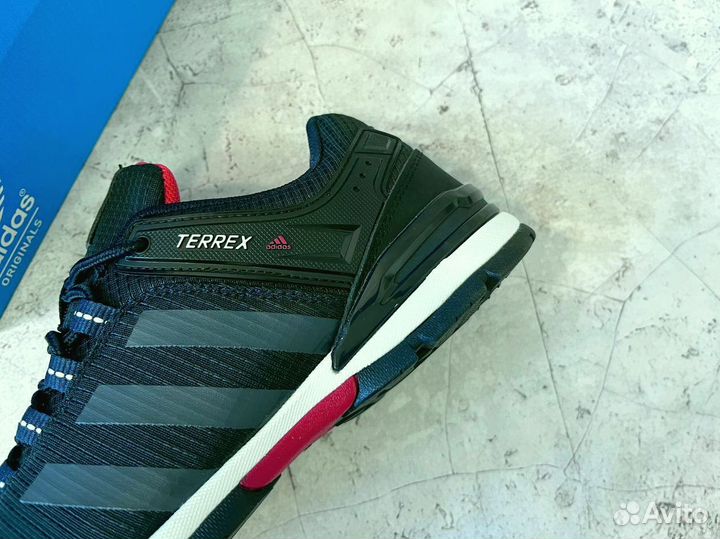 Кроссовки Adidas Terrex