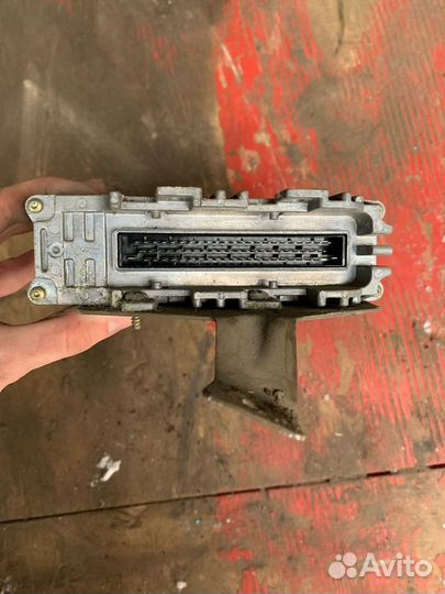 Блок управления 037 906 025 K