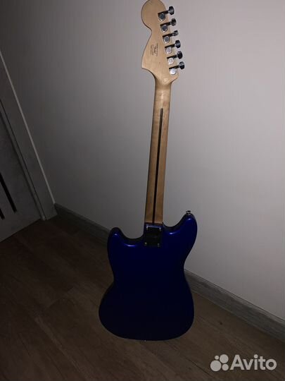 Гитара fender squier bullet mustang
