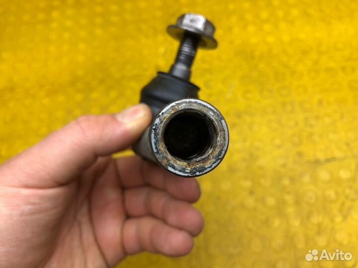 Наконечник рулевой передний правый Skoda Kodiaq