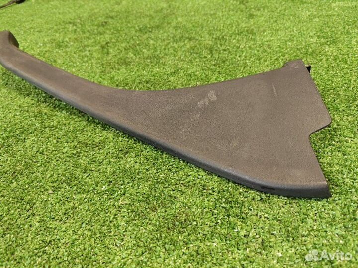 Накладка двери внутренняя задняя левая Ford Focus