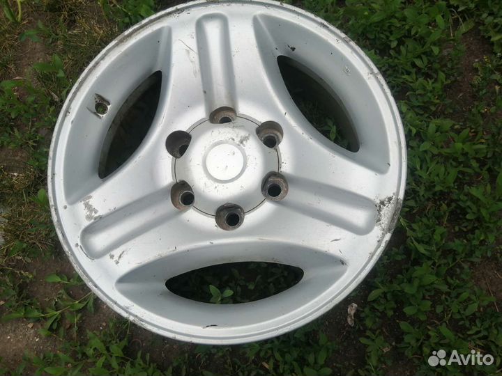 Диск литой R 16