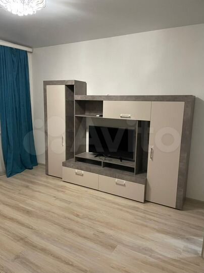 1-к. квартира, 42 м², 4/25 эт.