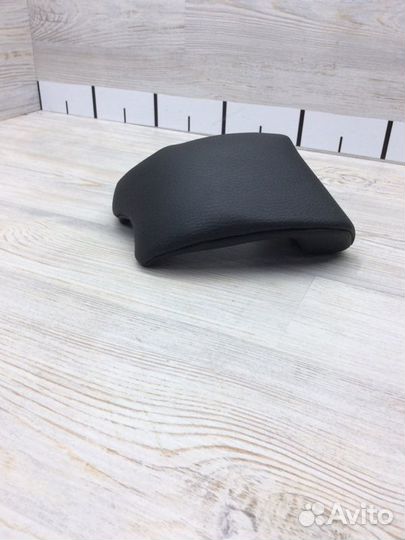Накладка сиденья задняя правая Opel Astra J A14NET