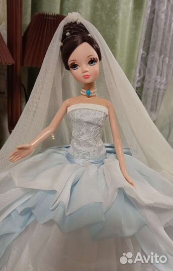 Кукла коллекционная