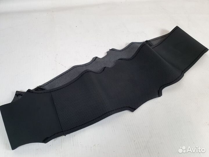 Оплетка на руль LADA Vesta X-ray черная нить