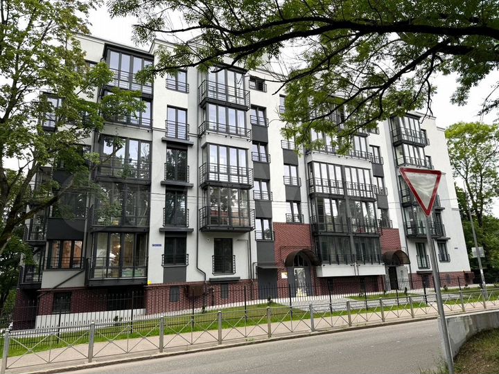 1-к. квартира, 37 м², 4/5 эт.