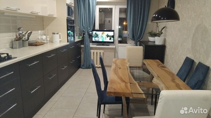 Стол из дуба