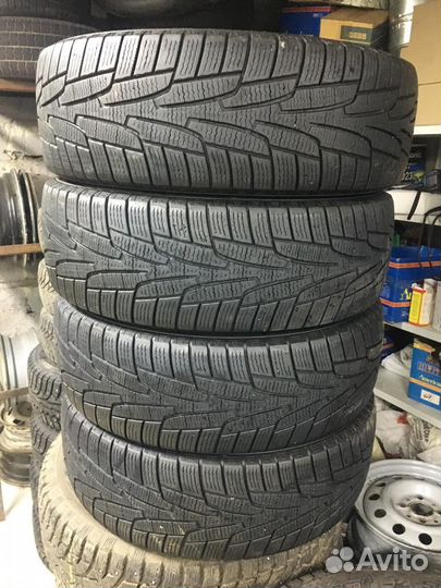 Kumho I'Zen KW31 235/65 R17